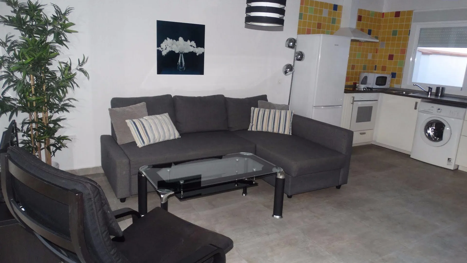 Malaga Apartamentos - Nuno Gomez, 24 Apartment