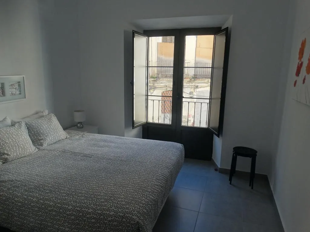 Málaga Apartamentos - Nuño Gómez, 24 0*,