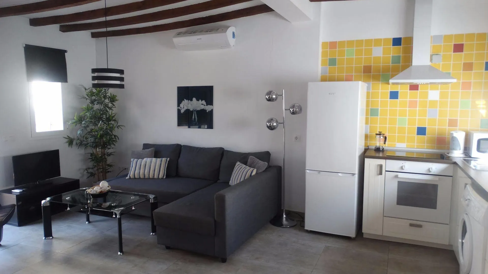 Málaga Apartamentos - Nuño Gómez, 24 0*,