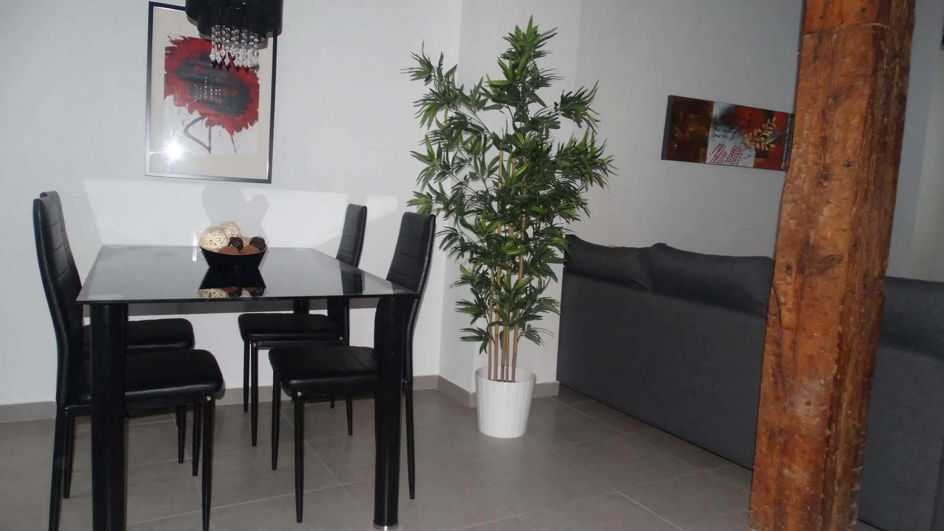 Malaga Apartamentos - Nuno Gomez, 24 0*,  Hiszpania