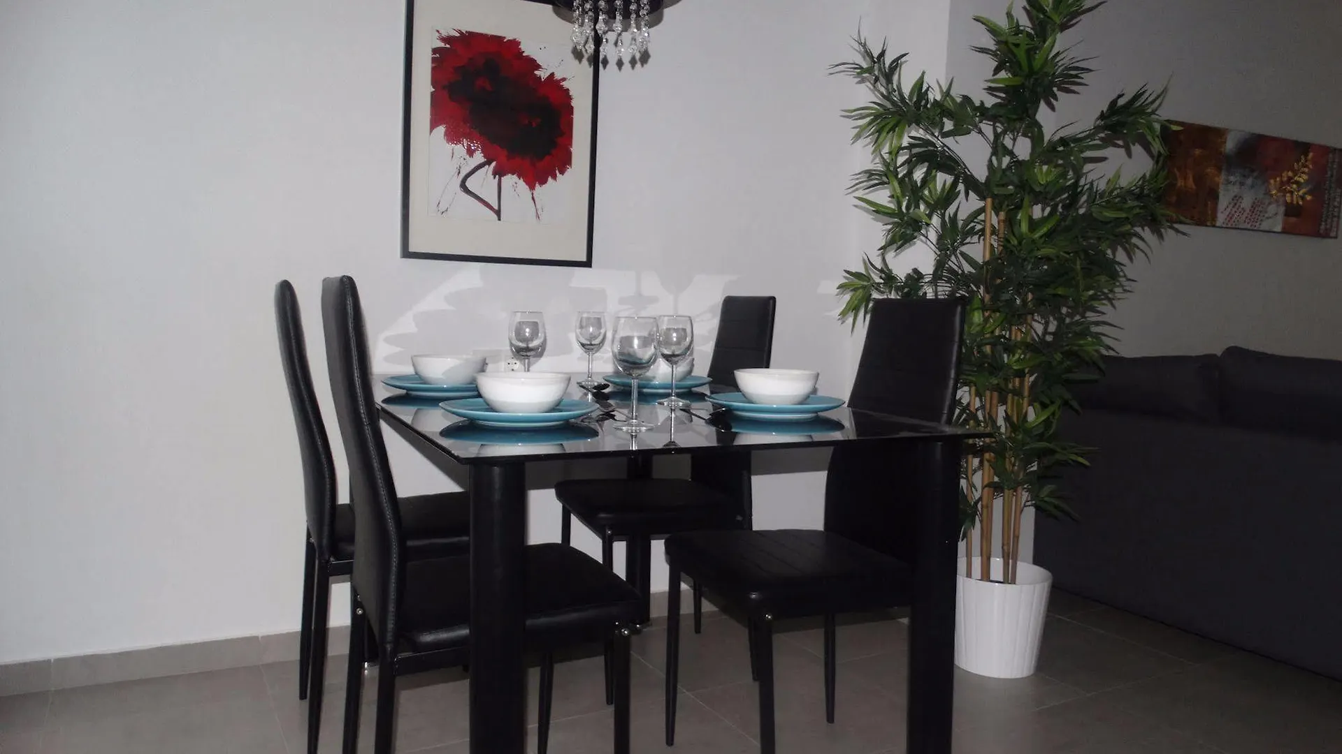 Malaga Apartamentos - Nuno Gomez, 24 0*,  Hiszpania