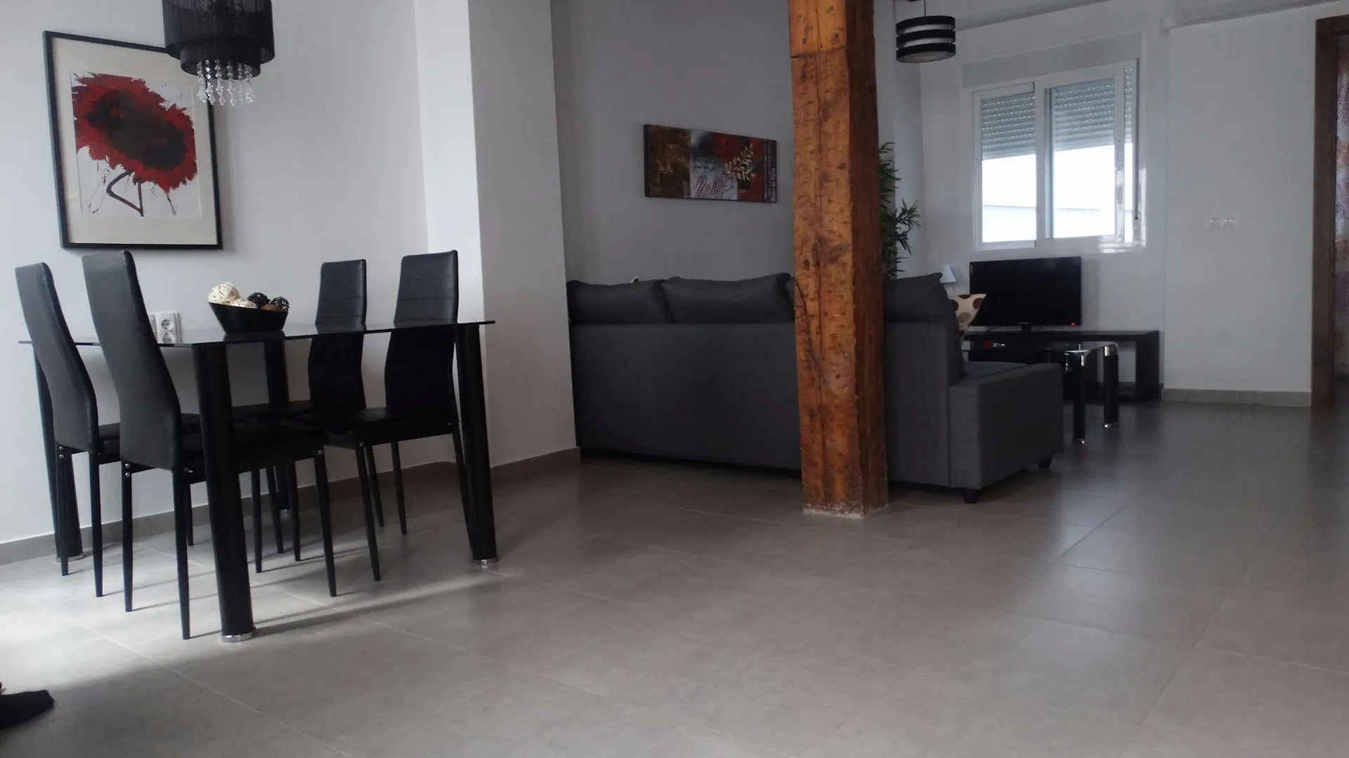 Malaga Apartamentos - Nuno Gomez, 24 0*,  Hiszpania